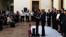 Foto: Alcaldesa de Monterrey ofrece disculpas a deudos del Casino Royale