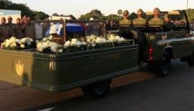 Restos de Fidel Castro se encuentran con los del “Che” Guevara