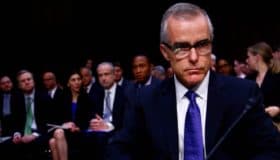 Ex vicedirector del FBI guardó registros de sus conversaciones con Trump