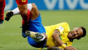 Revela Neymar un oscuro misterio: "a veces sí exagero de verdad" (Video)