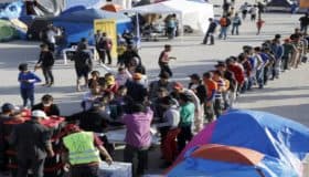 Leyes de asilo de Trump son preocupantes y ponen en riesgo a solicitantes: ACNUR