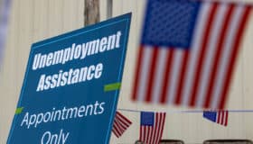 Aumentan solicitudes de subsidio por desempleo en EU