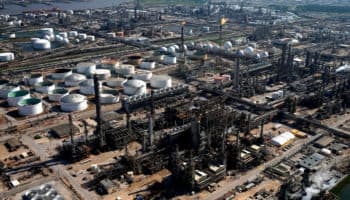 Espera AMLO que Ley de Hidrocarburos se resuelva en la SCJN | Entérate