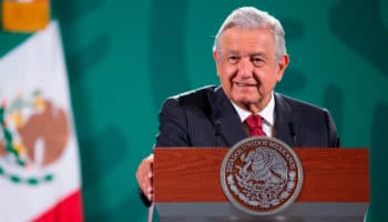 Con los pobres y sectores de la clase media progresista alcanza para hacer mayoría: AMLO | Entérate