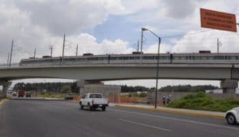 Reabren circulación de tres carriles de la carretera México-Toluca