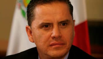 Vinculan a proceso por tercera ocasión a Roberto Sandoval