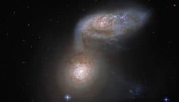 Hubble capta una peligrosa danza galáctica a 100 millones de años luz | Video