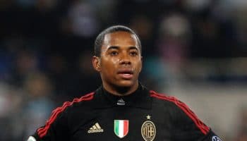 Justicia brasileña retiene el pasaporte de Robinho por su condena en Italia