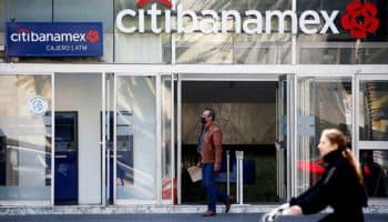 Implicaría deuda si el Gobierno de México compra Banamex: Especialista