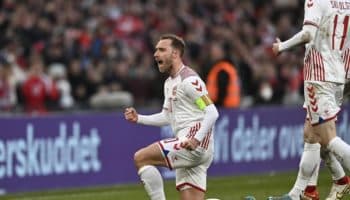 Vuelve Christian Eriksen adonde sufrió un paro cardíaco y redondea goleada vikinga  | Video