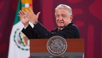 Felicita AMLO a Leones de Yucatán por conquistar la Serie del Rey | Video