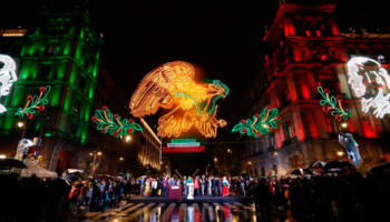 Así se vivió el alumbrado del Grito de Independencia 2022 | Video