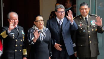 Defiende AMLO a su gabinete de acusaciones; las califica de 'groseras' | Entérate