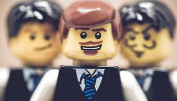 La historia de los Legos #Niñonautas con Kirén Miret