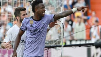 Niega Valencia CF acreditación a Netflix para grabar documental sobre Vinícius Jr en Mestalla