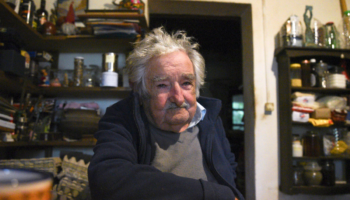 El expresidente uruguayo José Mujica anuncia que tiene un tumor en el esófago