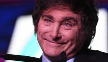 Presidente Milei o cometió un delito o fue estafado al promover cripto que se desplomó: Guidi