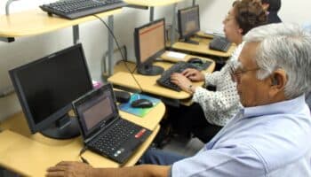 ¿Cómo puede trabajar una persona de la tercera edad? | Requisitos