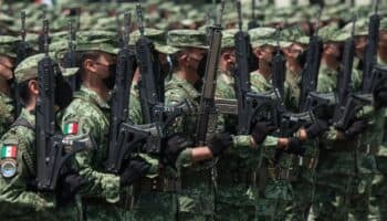 ¿Se puede comparar al Batallón Olimpia con los militares de la actualidad? Mesa de análisis | Video