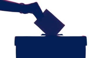 La democracia ante su hora decisiva | Texto por Mario Luis Fuentes