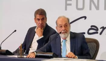 'Cómo el hombre más rico del mundo sigue teniendo un pasivo laboral en Telmex': Villegas