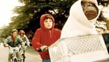 Sotheby's subastará un modelo original de E.T. de la película de Steven Spielberg