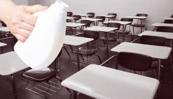 Detienen a estudiantes acusados de verter cloro en termo de otro alumno