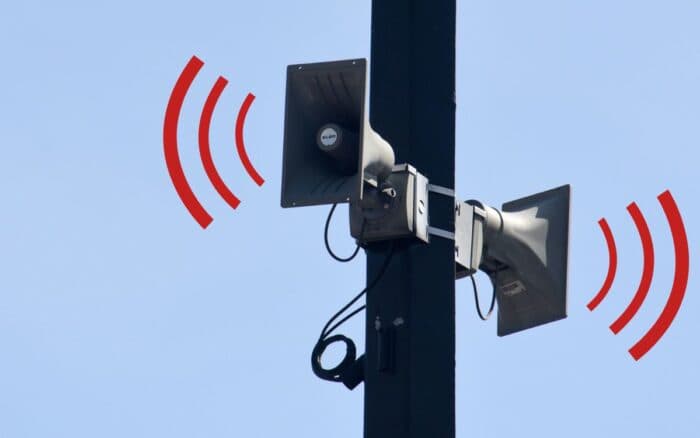 Joven programador crea SASSLA, app que difunde la alerta sísmica en México