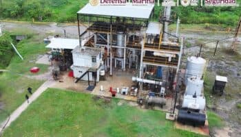 Aseguran en Veracruz refinería 'pirata' para procesar huachicol y obtener diésel