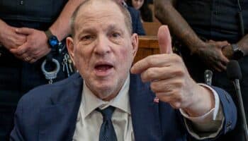 El jurado declara culpable a Harvey Weinstein de un cargo de agresión sexual en Nueva York