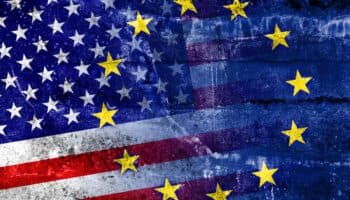 Von der Leyen acude a Escocia en busca de acuerdo comercial con Trump