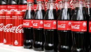 Coca-Cola se compromete a reducir en 30 % las calorías de sus bebidas en México