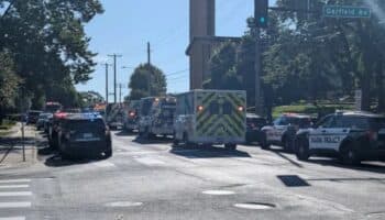 Menores de 8 y 10, víctimas fatales de tiroteo en escuela católica de Minneapolis