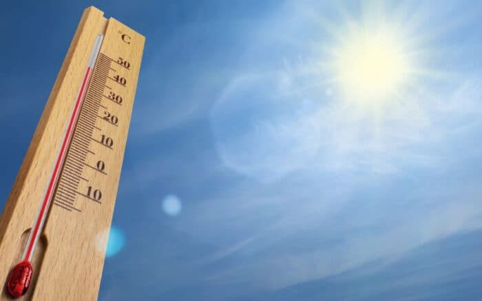EU alerta de 'calor peligroso' en la frontera con México