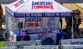 Gobierno de Trump revocará visados a quienes 'glorifiquen' el asesinato de Charlie Kirk