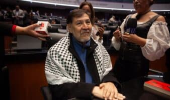 Salinas Pliego desmiente e insulta a Noroña por declaración sobre jet privado