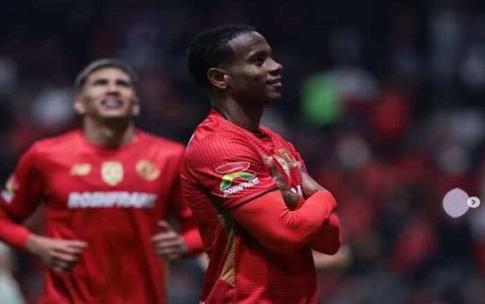 Helinho denuncia un ataque de racismo en redes tras el partido contra América | Video