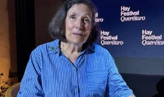 “Solo soy una reportera que hace su oficio e intenta escribir de la mejor manera posible”: Alma Guillermoprieto