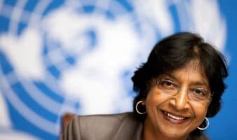 'Navi' Pillay, Nobel de la Paz 2026, bromea con darle su premio a Trump