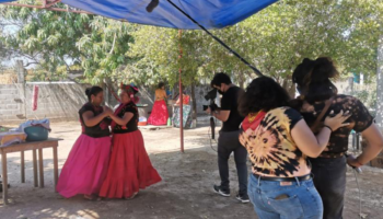 Cineastas zapotecas obtienen apoyos de Netflix y Ambulante para seguir visibilizando desigualdades