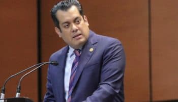 Morena presenta reforma que imposibilita que la Corte se pronuncie sobre reformas