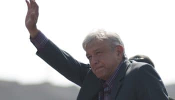 AMLO contraataca y sale a las calles: encabezará marcha del Ángel al Zócalo el 27 de noviembre