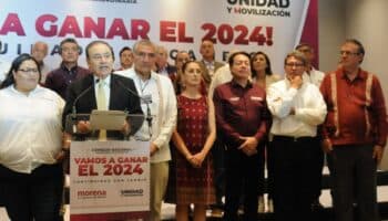 Noroña aseguró que no impugnará a sus contrincantes a pesar de espectaculares y propuestas | Entérate