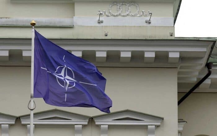 OTAN traslada su misión de Irak en Medio Oriente a Europa