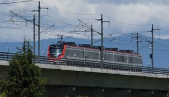 Tren El Insurgente tuvo 115 mil pasajeros en primer fin de semana