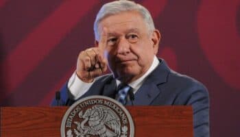 Cancelación de vuelos de EE.UU, un golpe directo al AIFA, insignia de AMLO