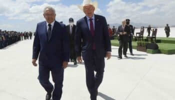 'Sinceridad' de Ken Salazar aceptar que 70% de armas de crimen organizado en México llegan de EU: AMLO
