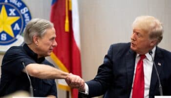 Medidas contra migrantes en Texas tienen como trasfondo ayudar a Trump en elecciones de 2024: Esquivel | Video