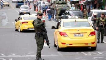 Ecuador advierte a sus soldados por posible envenenamiento en comida donada