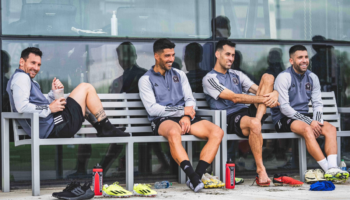 Luis Suárez: 'Messi, Alba, Busquets y yo soñábamos con retirarnos en el Barcelona' | Video